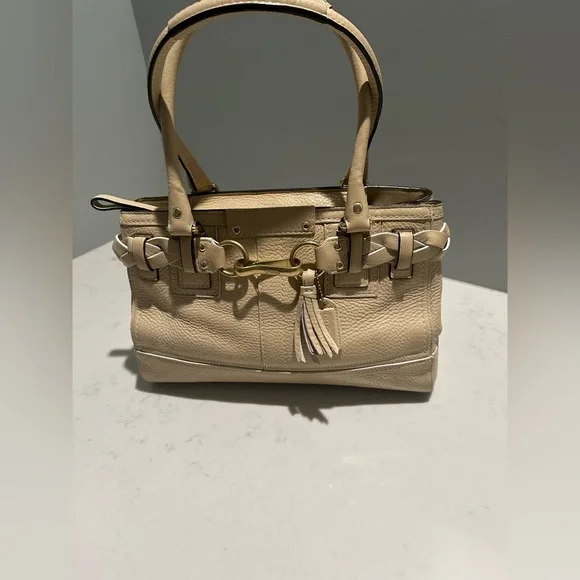 Coach Beige Pebbled Leather Hampton Tote Bag - Picture 5 of 16